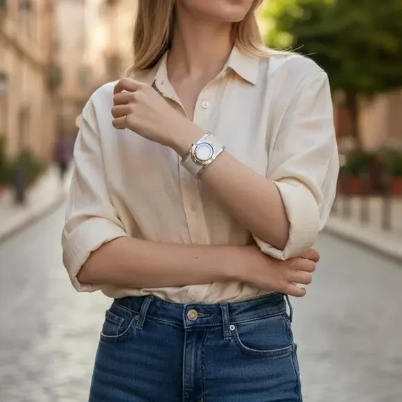 Gucci stainless steel white GG Monogram twirl watch - Picture 2 of 4